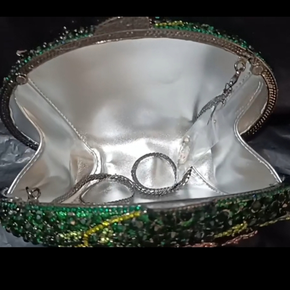 🌹SOLD NWT  Crystals Clutch   *Minaudiere. 20*15*7cm Green, Rose - Picture 13 of 15